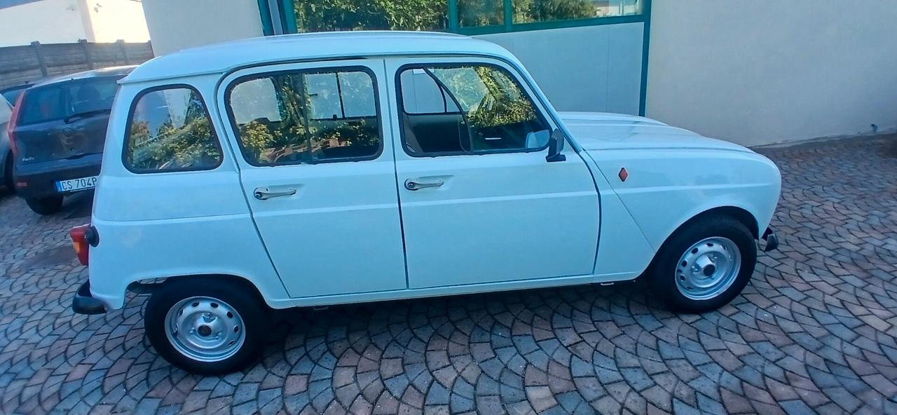 Renault R 4 950 TL
