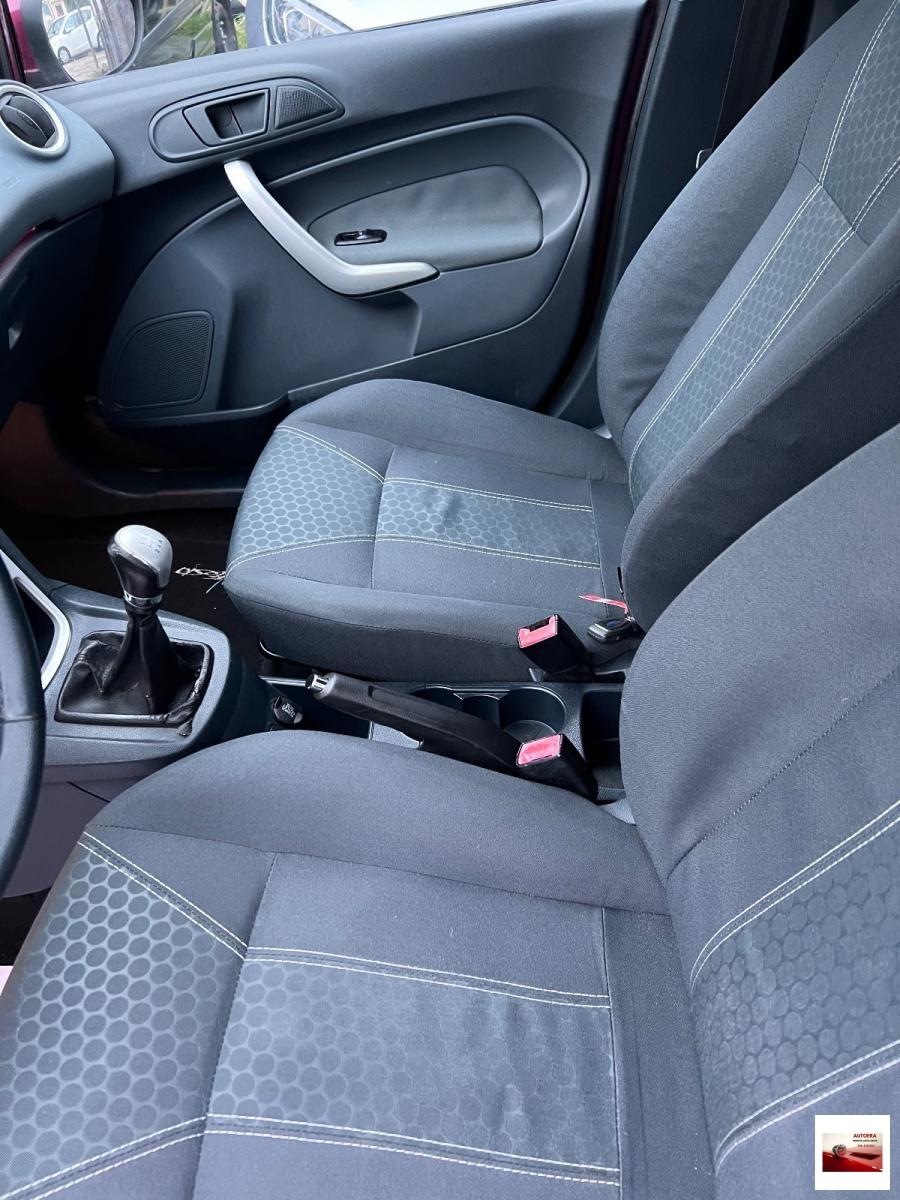 FORD - Fiesta - 1.4 TDCi 70CV 5p. Titanium.Bs.