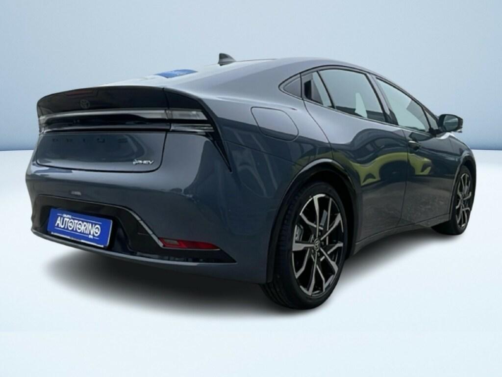 Toyota Prius 2.0 Plug-in Hybrid Active E-CVT