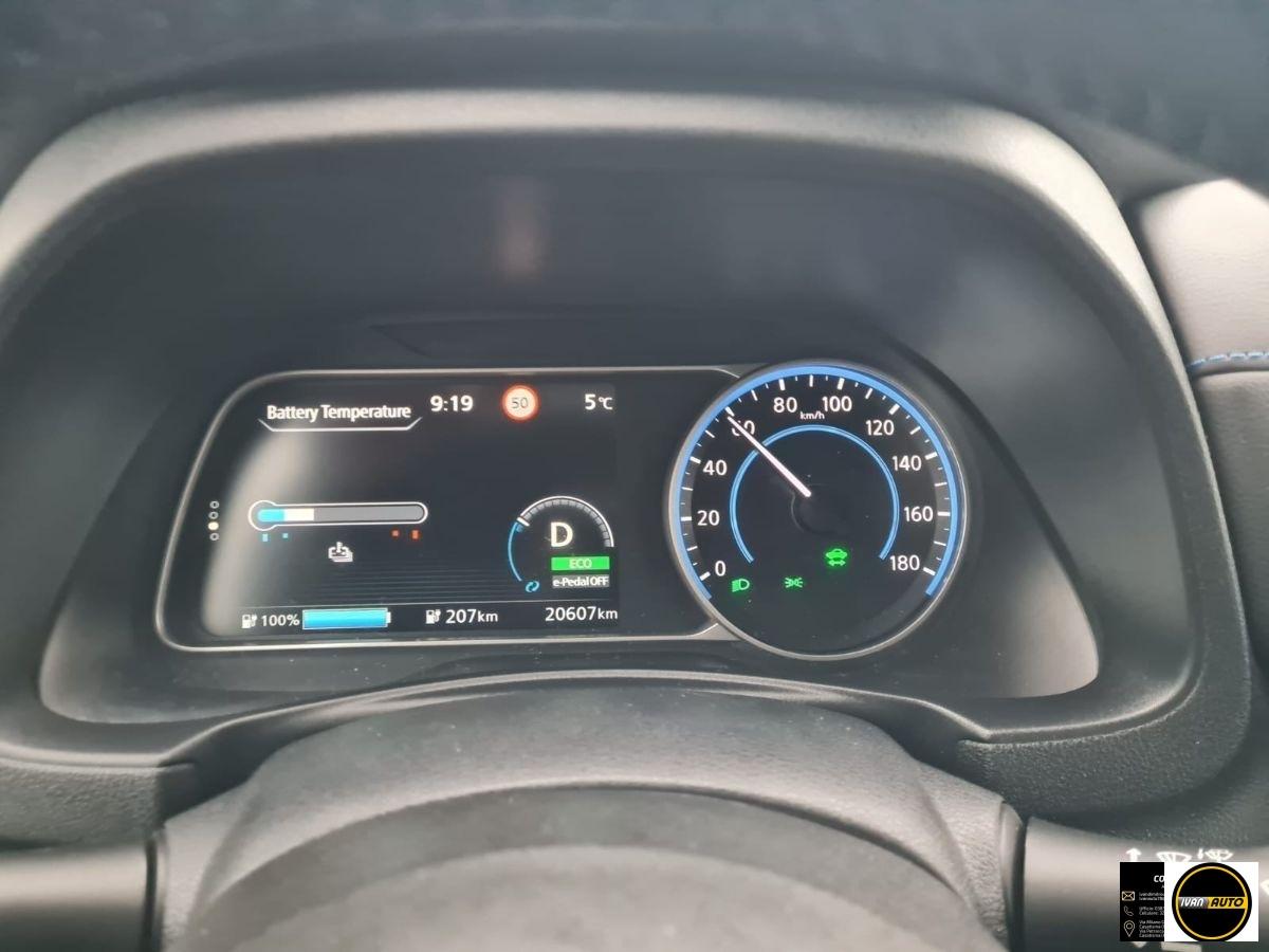 NISSAN Leaf Tekna 40 kWh-Elettrica-20.000 Km