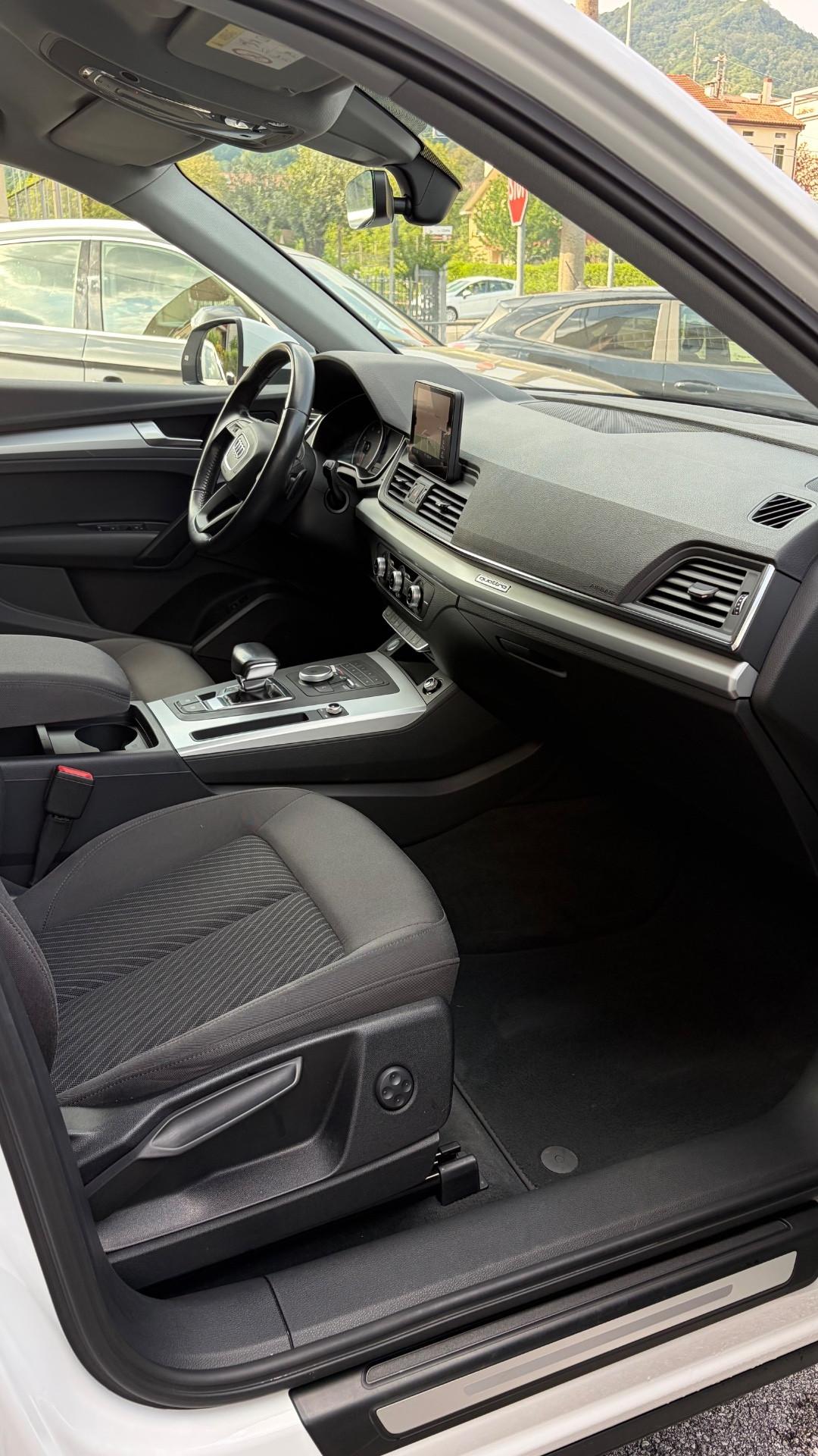 Audi Q5 2.0 TDI 190 CV quattro S tronic Business Sport