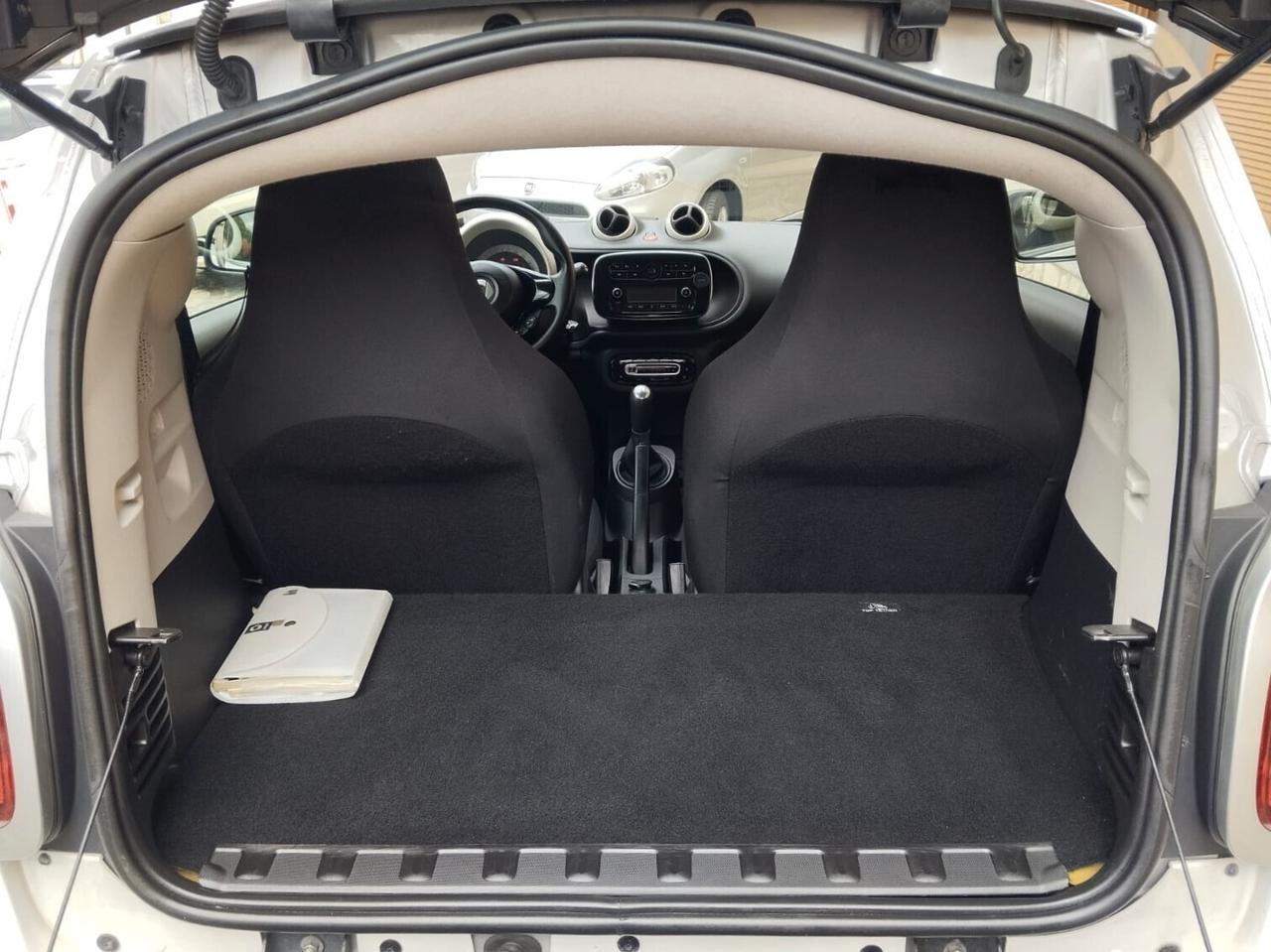 Smart ForTwo 1.0 Yuongster 71cv benzina!!!