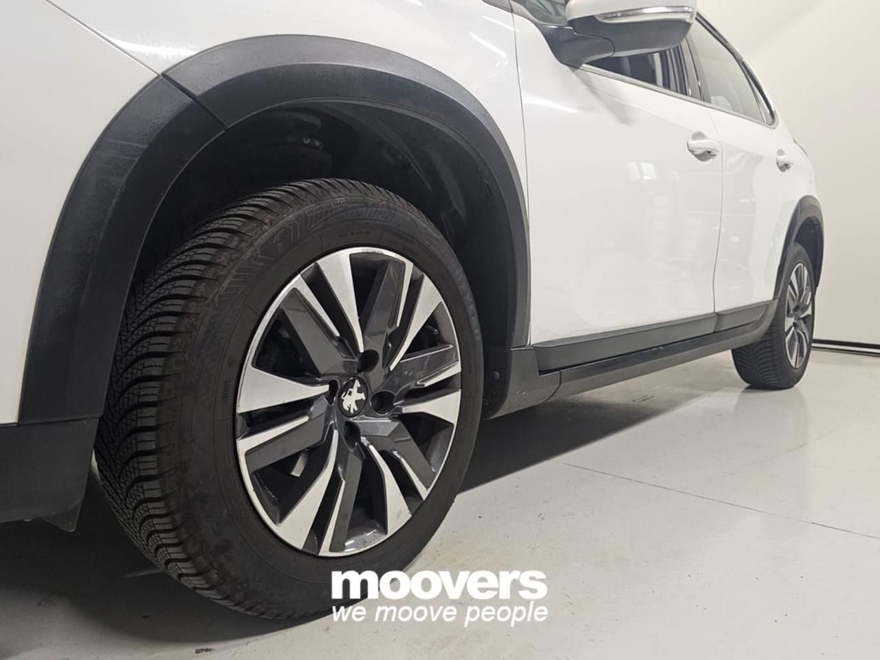 PEUGEOT 2008 1° serie PureTech 82 S&S Allure