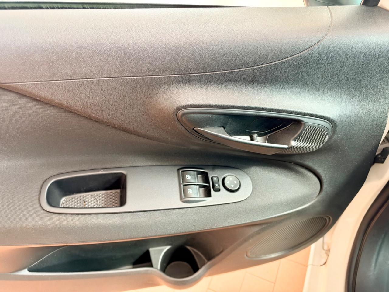 Fiat Punto 1.2benzina 69cv Neopatentati