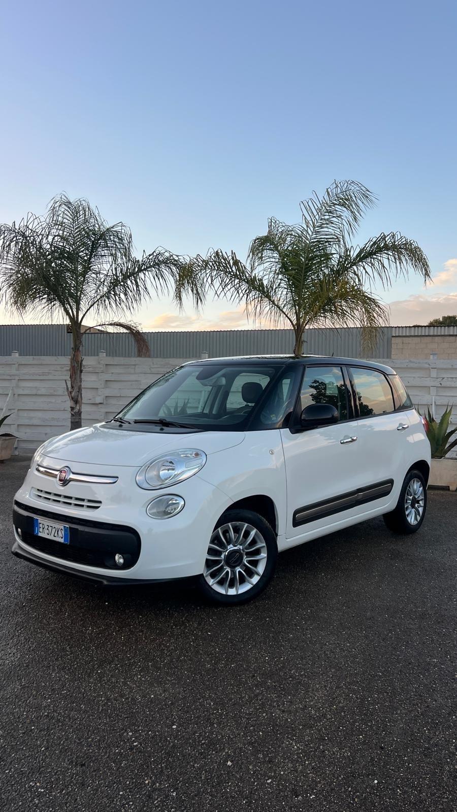Fiat 500L 1.6 Multijet Lounge tetto panoramico
