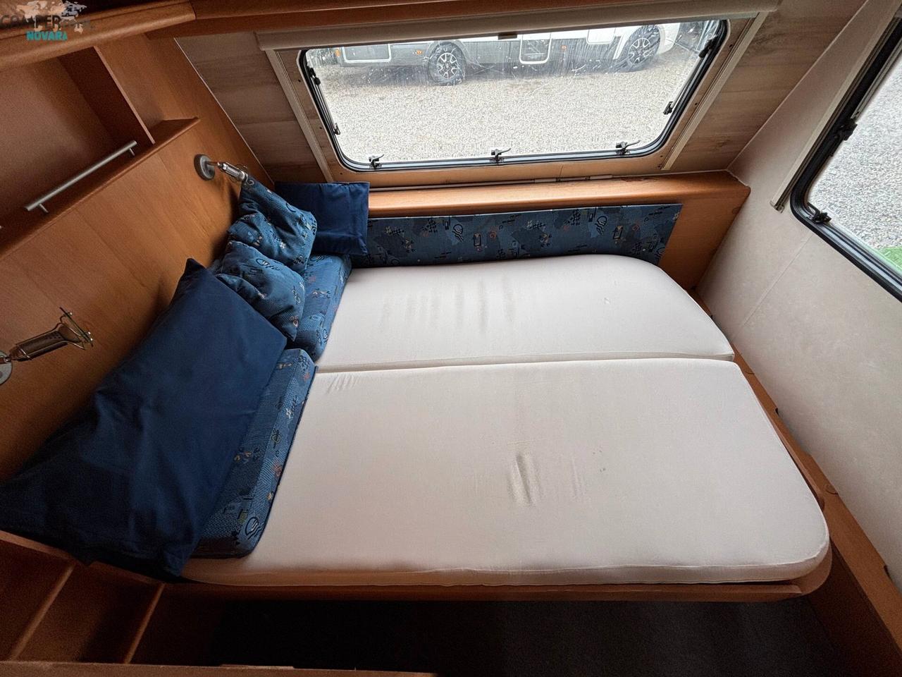 ADRIA UNICA B 462 PH - roulotte con letto matrimoniale