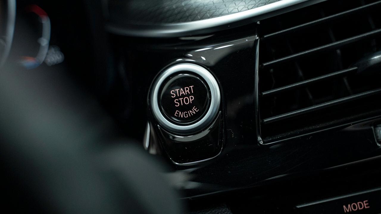 Bmw 520 D MHEV 48V TOURING MSPORT TETTO PACK LUCI PELLE NA