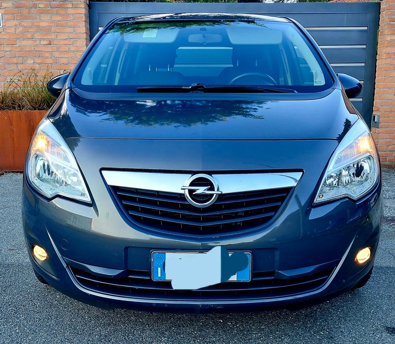 Opel Meriva 1.4 benzina GPLvalido2033Cosmo neopatentati