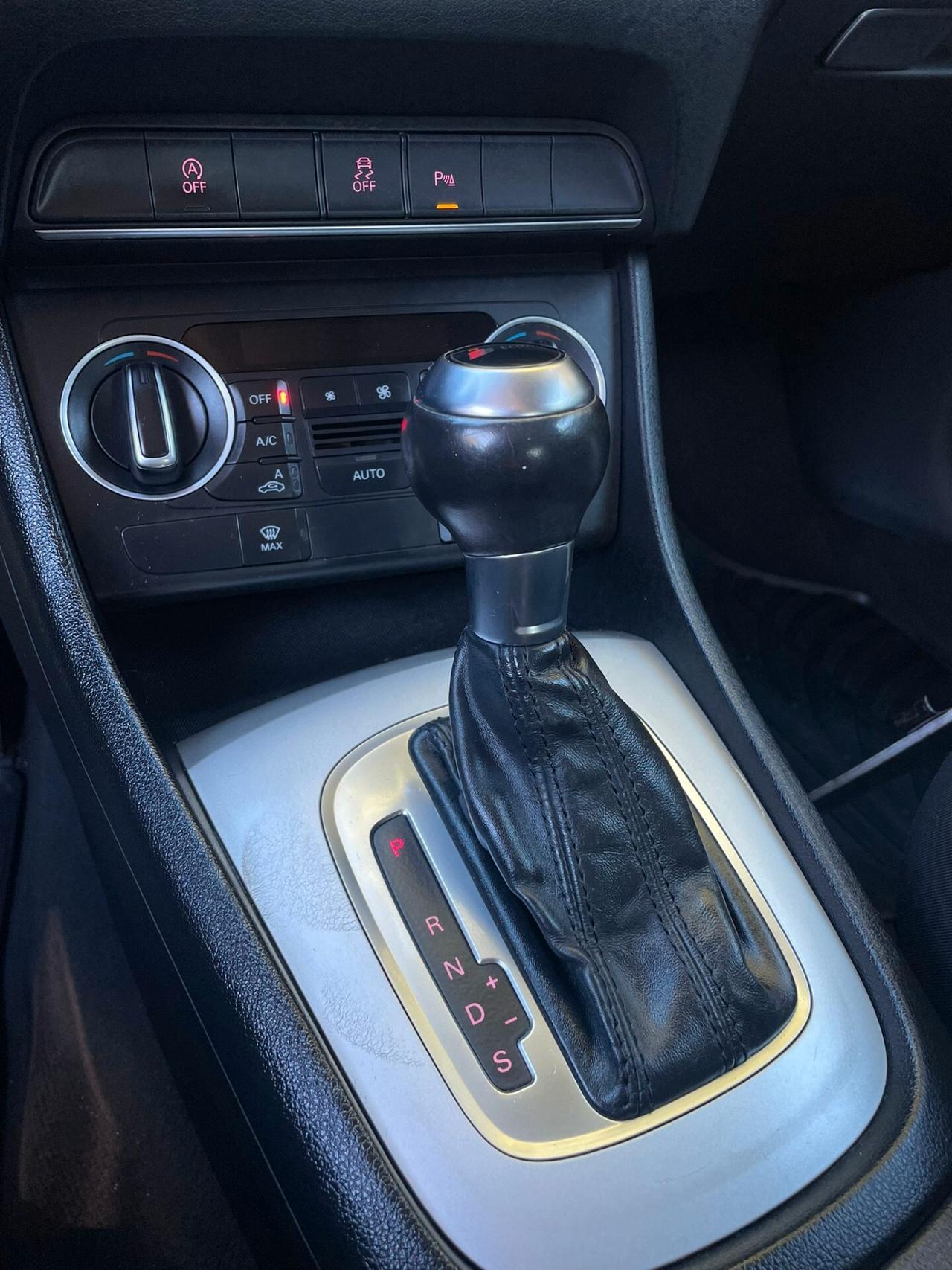 Audi Q3 2.0 TDI 150 CV quattro S tronic Business