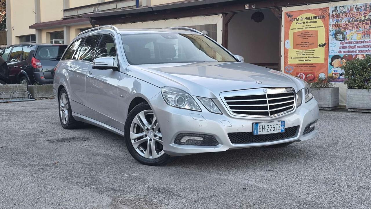 Mercedes-benz E 250 220 CDI BlueEFFICIENCY Avantgarde AMG