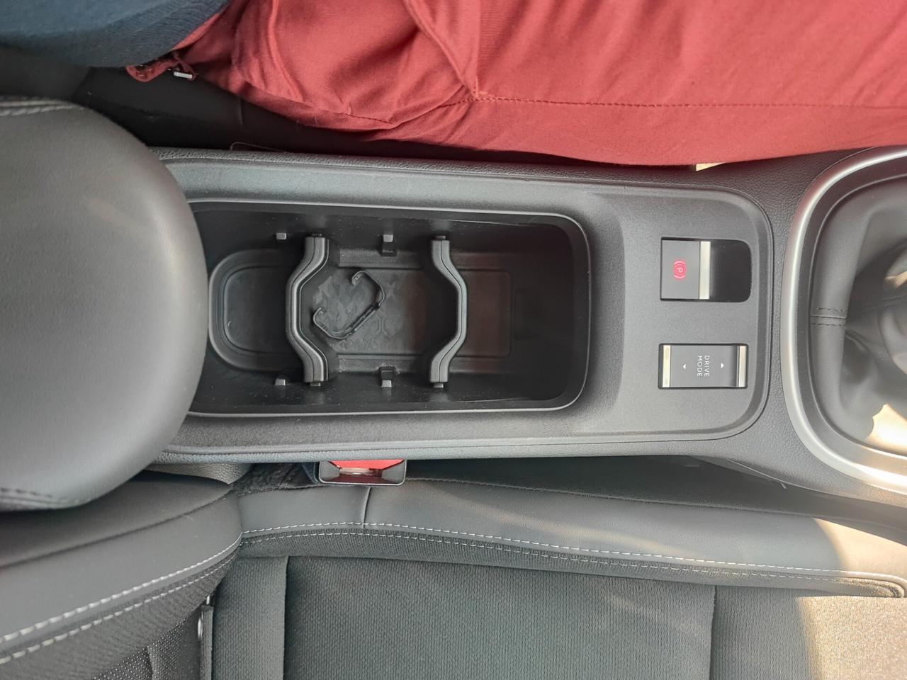 Jeep Avenger 1.2 Turbo 100 CV Summit