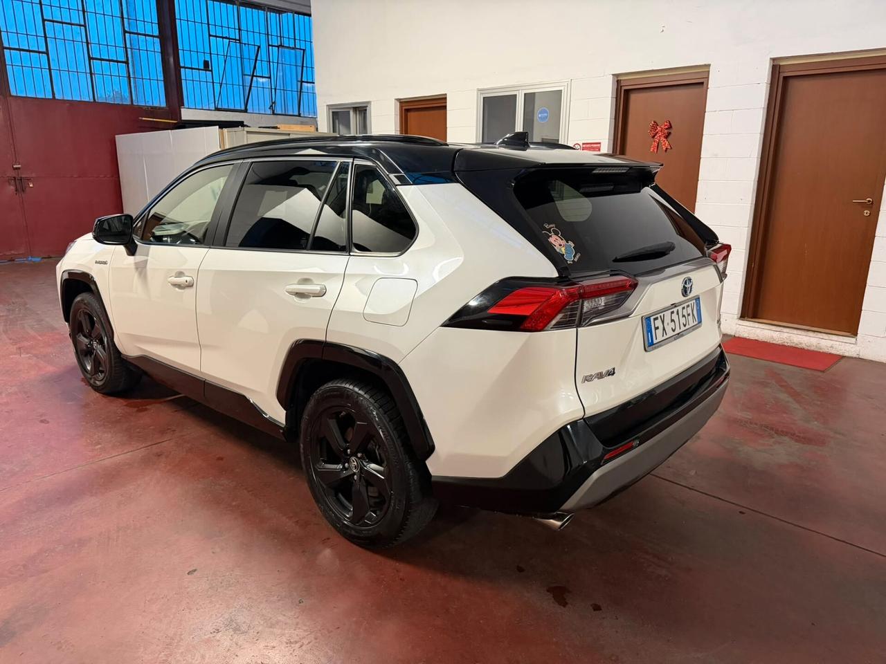 Toyota RAV 4 2.5 HV (222 CV) E-CVT AWD-I LOUNGE (163 KW)
