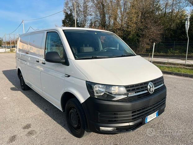 Volkswagen transporter t6 4motion 4x4 passo lungo