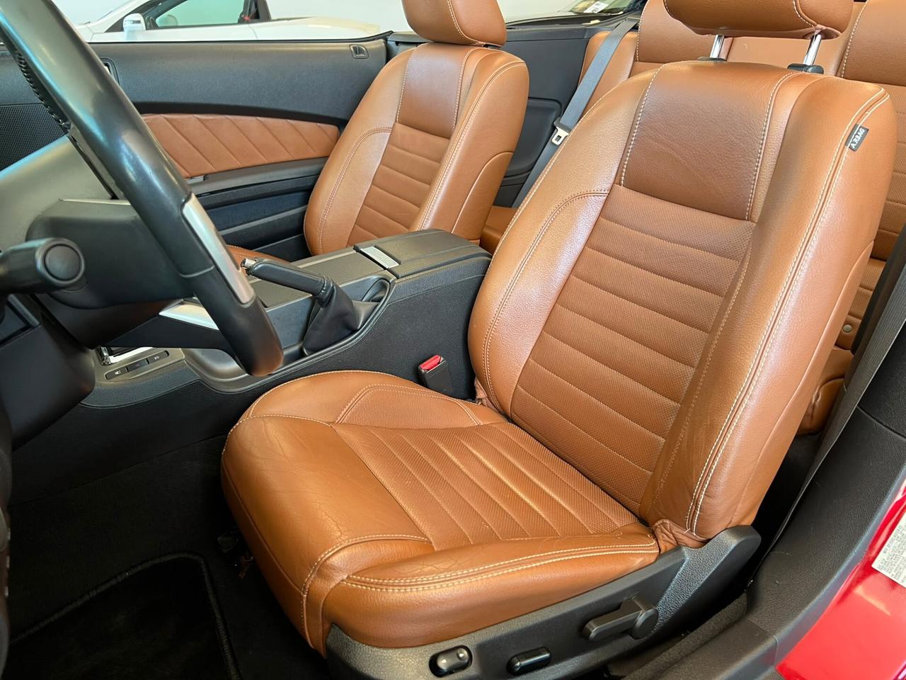 Ford Mustang V6 4.0 CONVERTIBLE