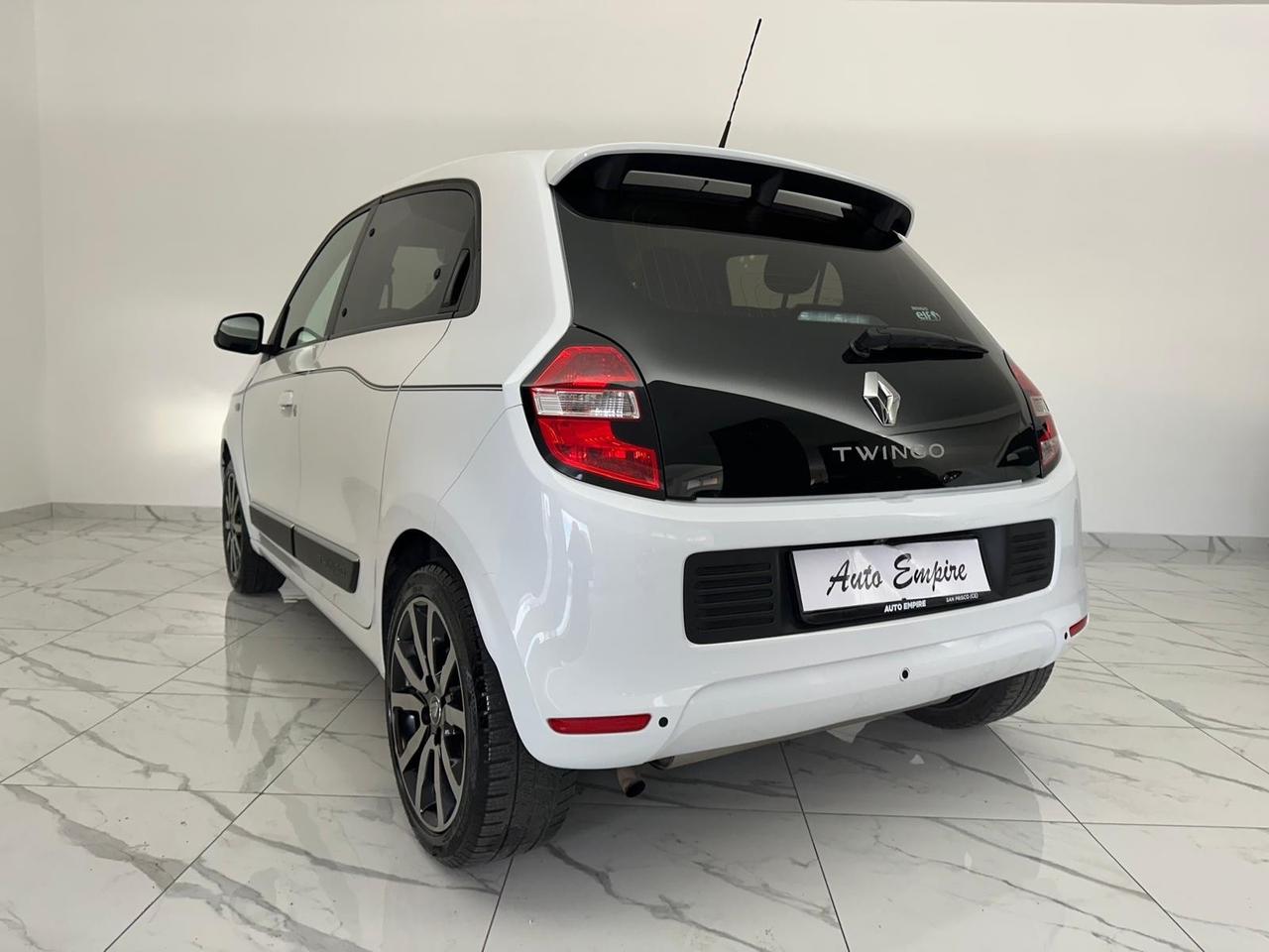 RENAULT TWINGO 90 CV AUTOMATICA/NAVI/TELECAMERA 22.000 KM