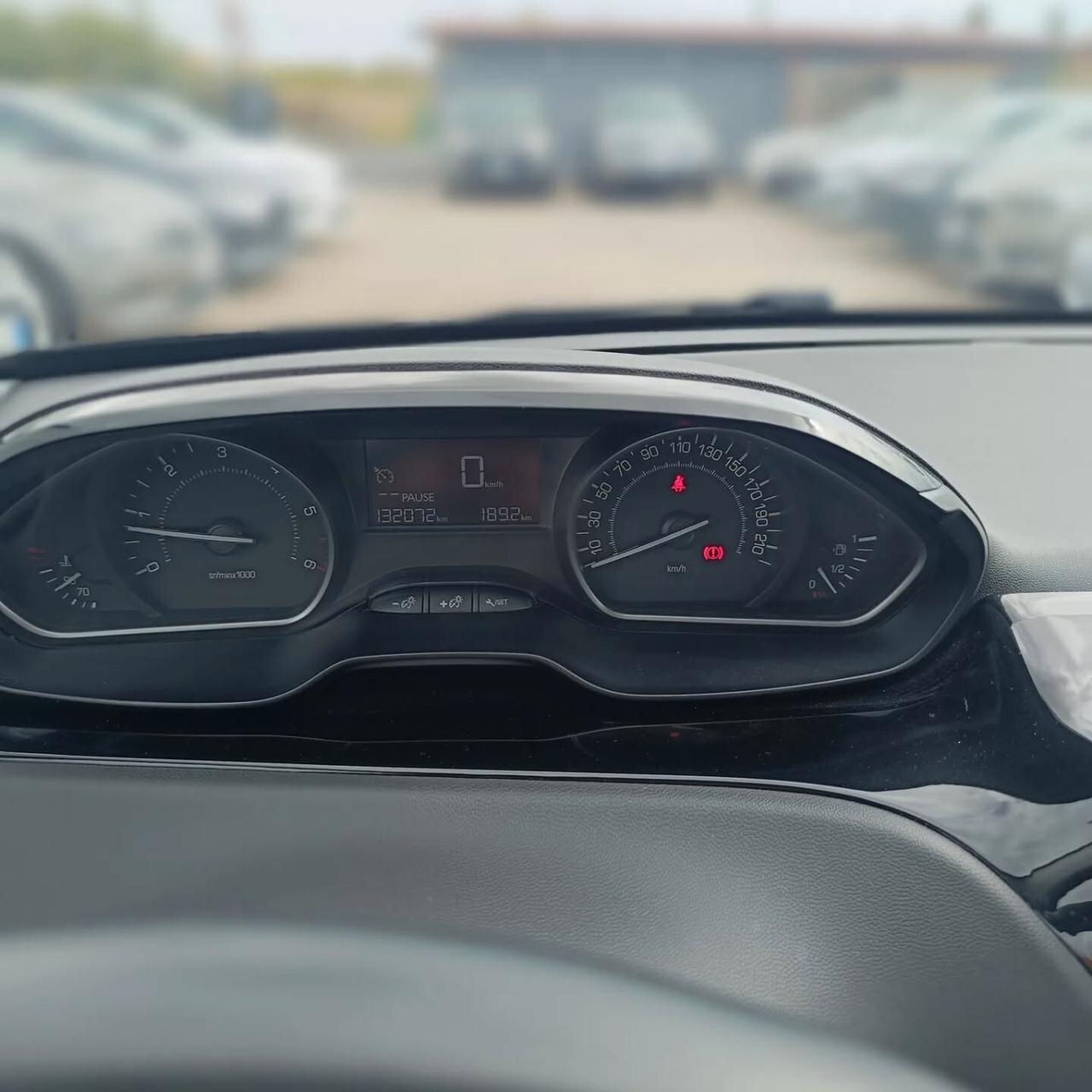 Peugeot 208 75Cv ok NEOPATENTAT