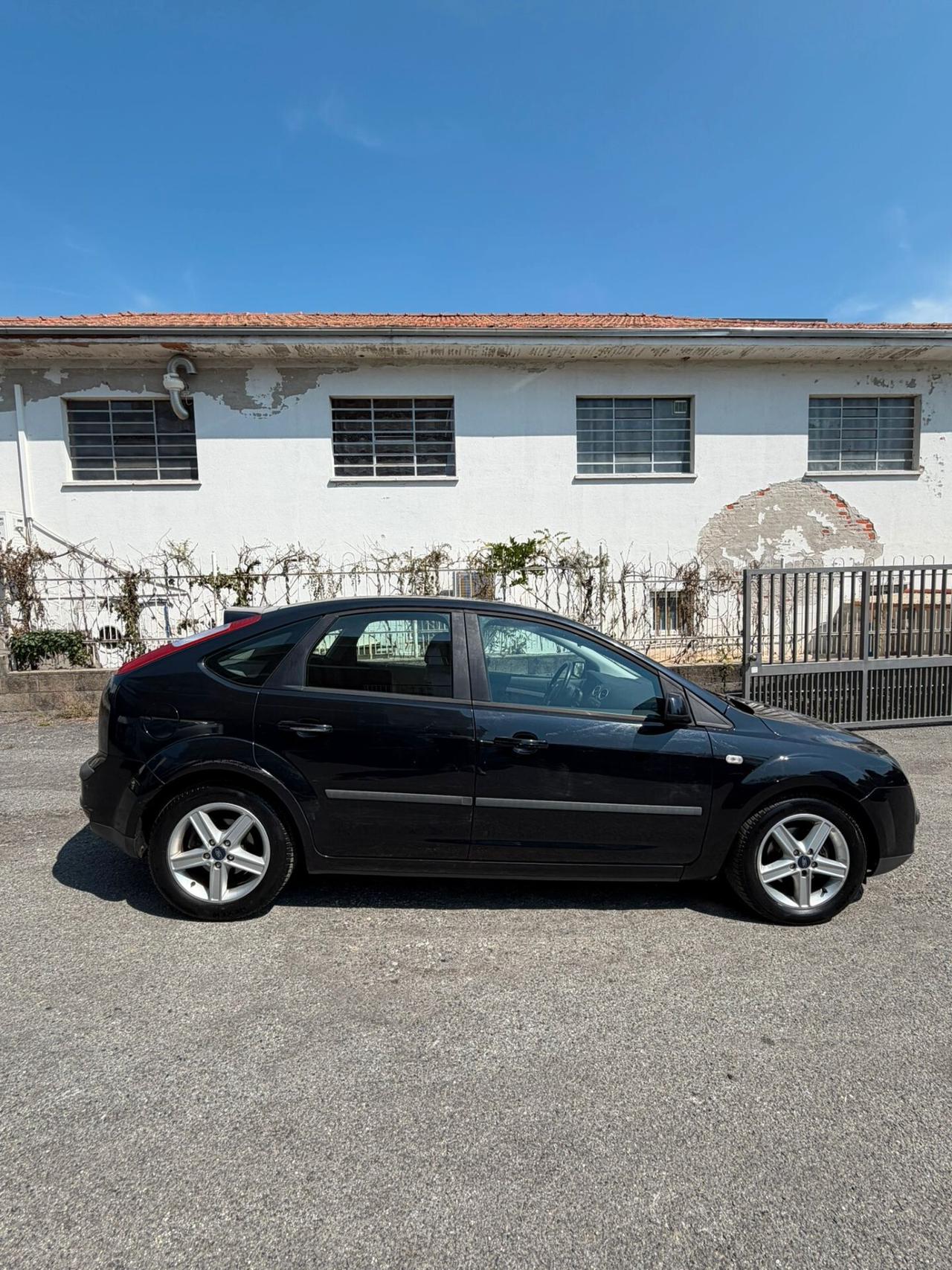 Ford Focus C-Max Focus+ 1.6 TDCi (90CV) Coupé