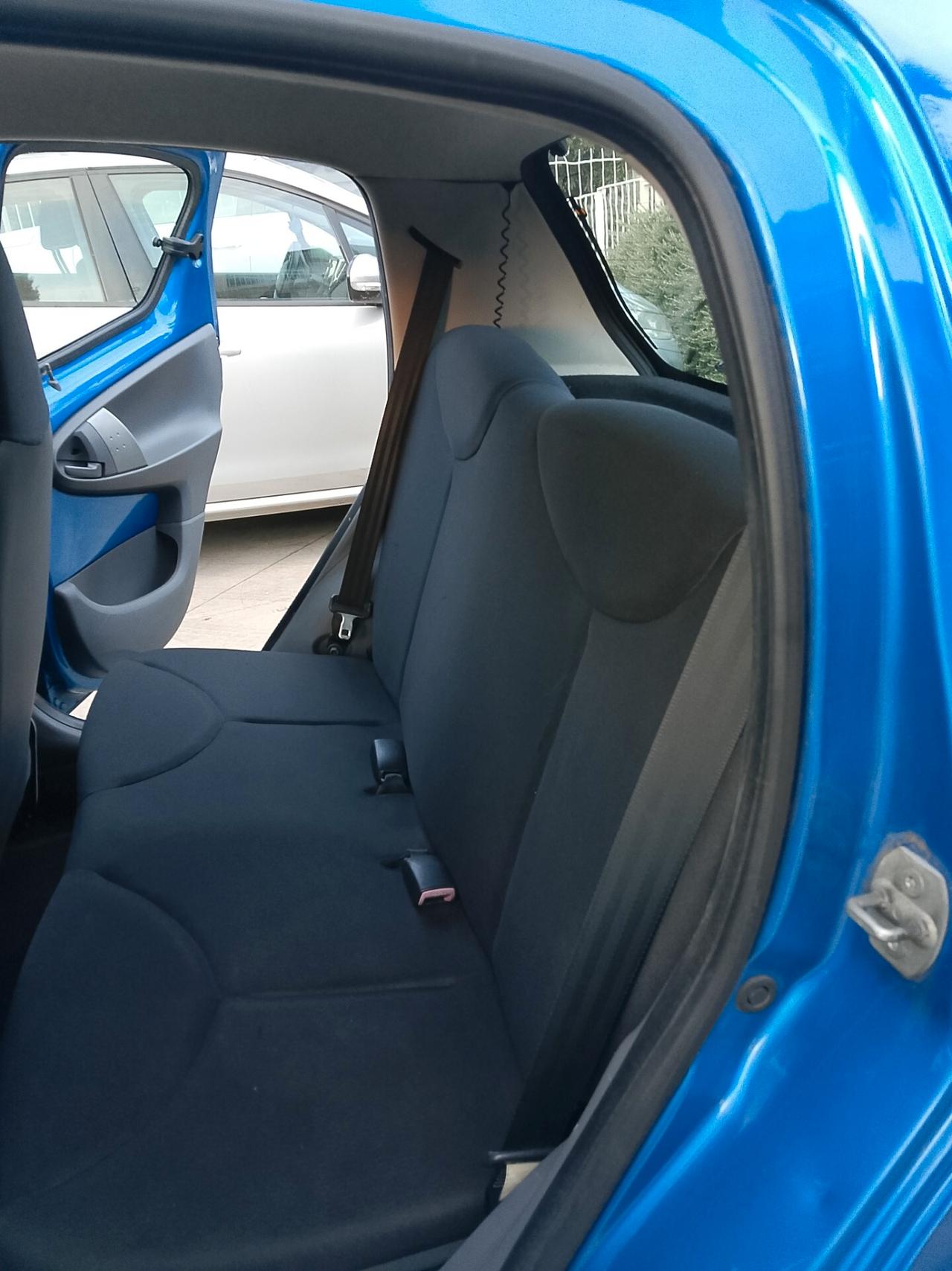 Toyota Aygo 1.0 12V VVT-i 5 porte