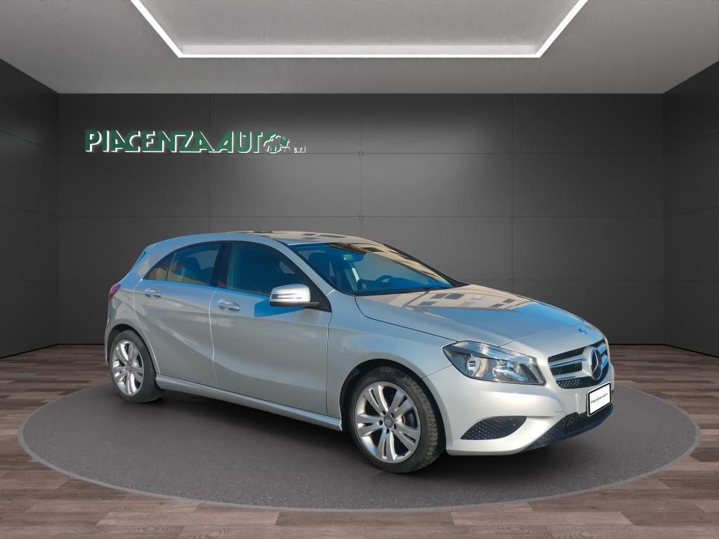 Mercedes Classe A A 180 cdi.SEDILI SPORTIVI.CERCHI 17.BLUETOOTH