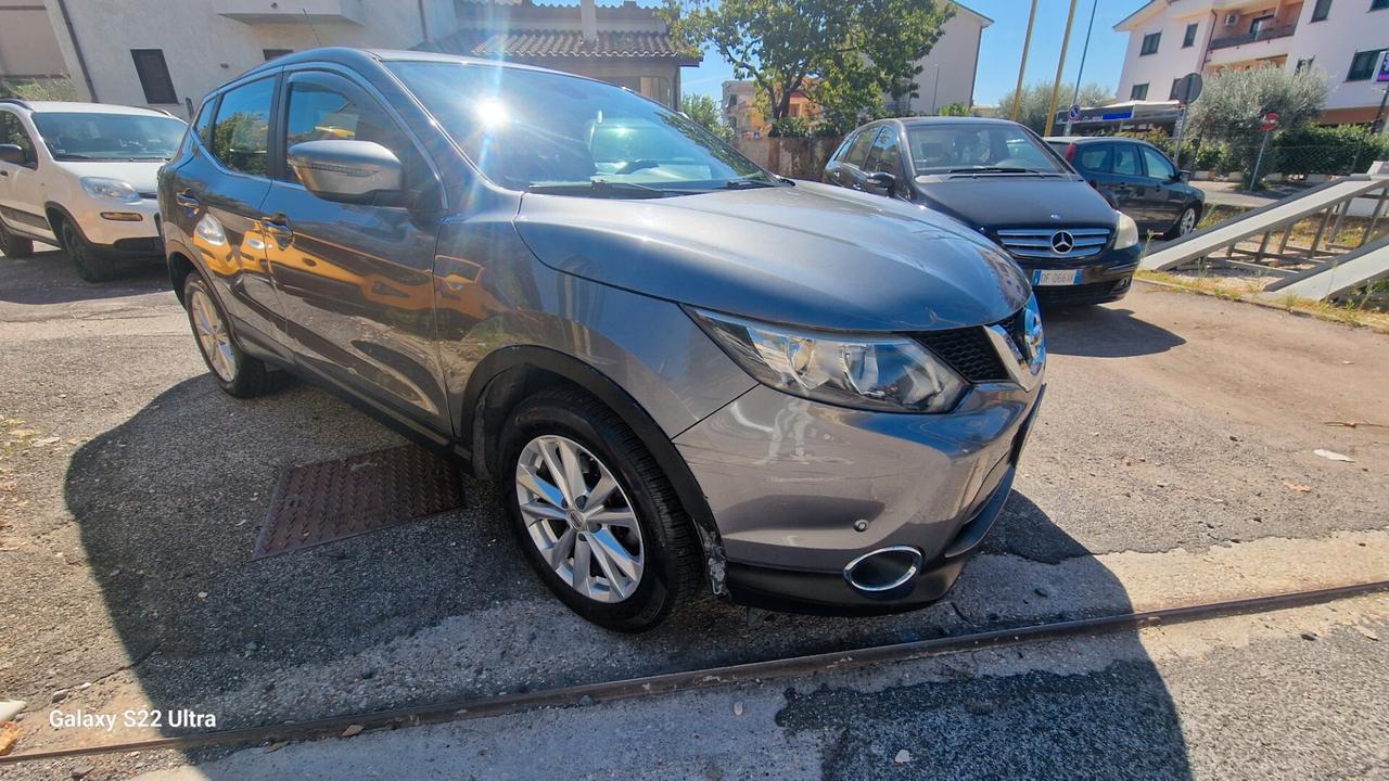 Nissan Qashqai 1.5 dCi Visia