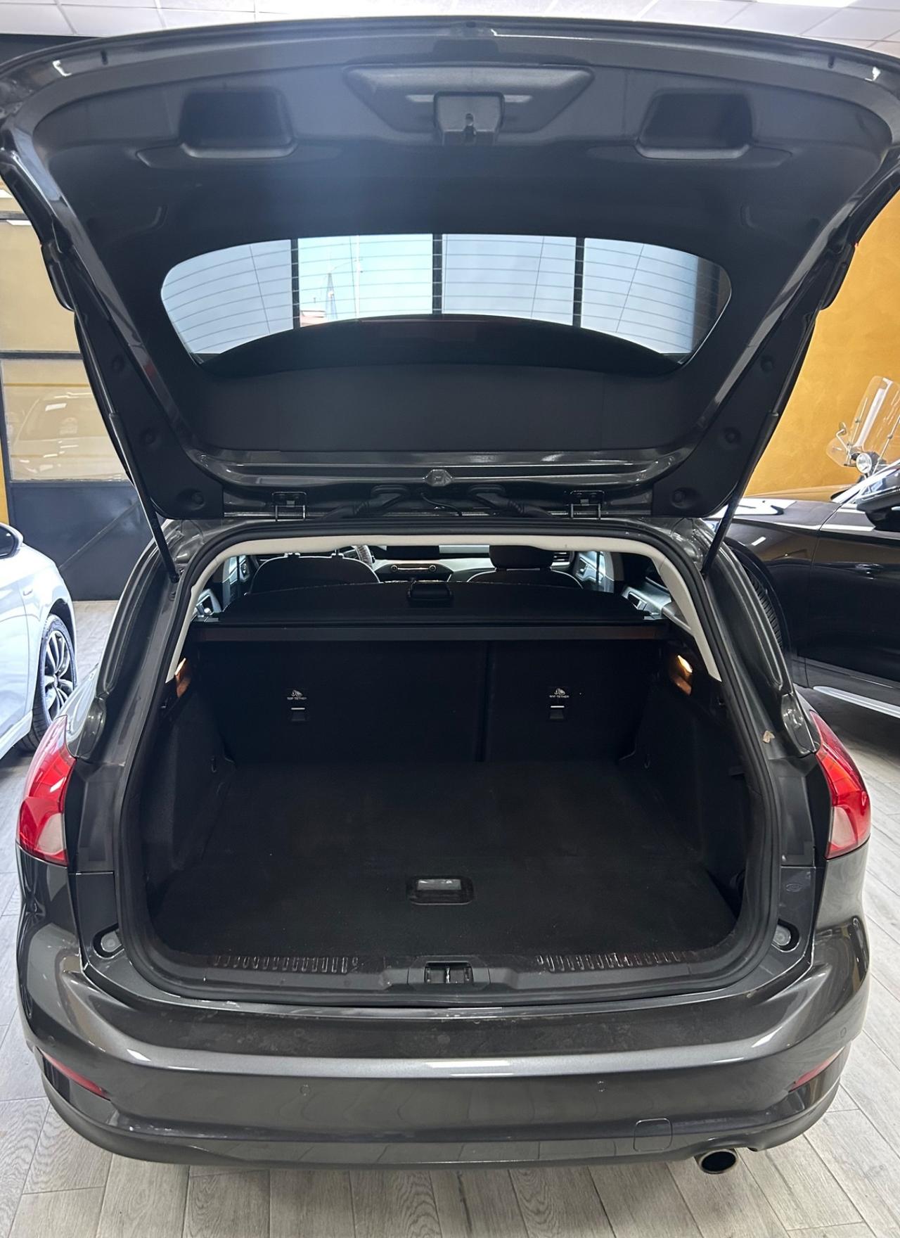 FORD FOCUS SW 1.5 Tdci “NAVI/FULL/NEOPATENTATI”-2020