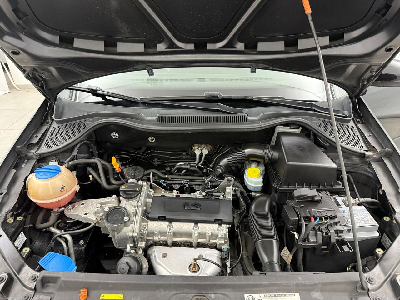 VOLKSWAGEN Polo V 2009 Polo 5p 1.2 Comfortline 70cv