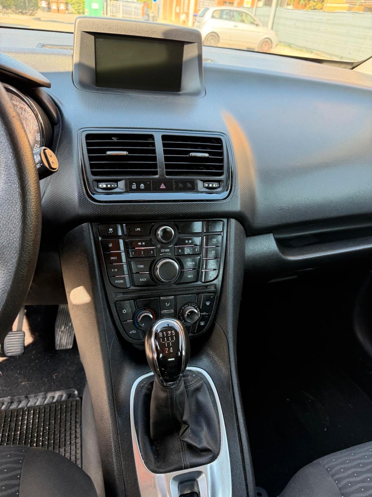 Opel Meriva 1.4 GPL - NEOPATENTATI - 12 MESI DI GARANZIA -