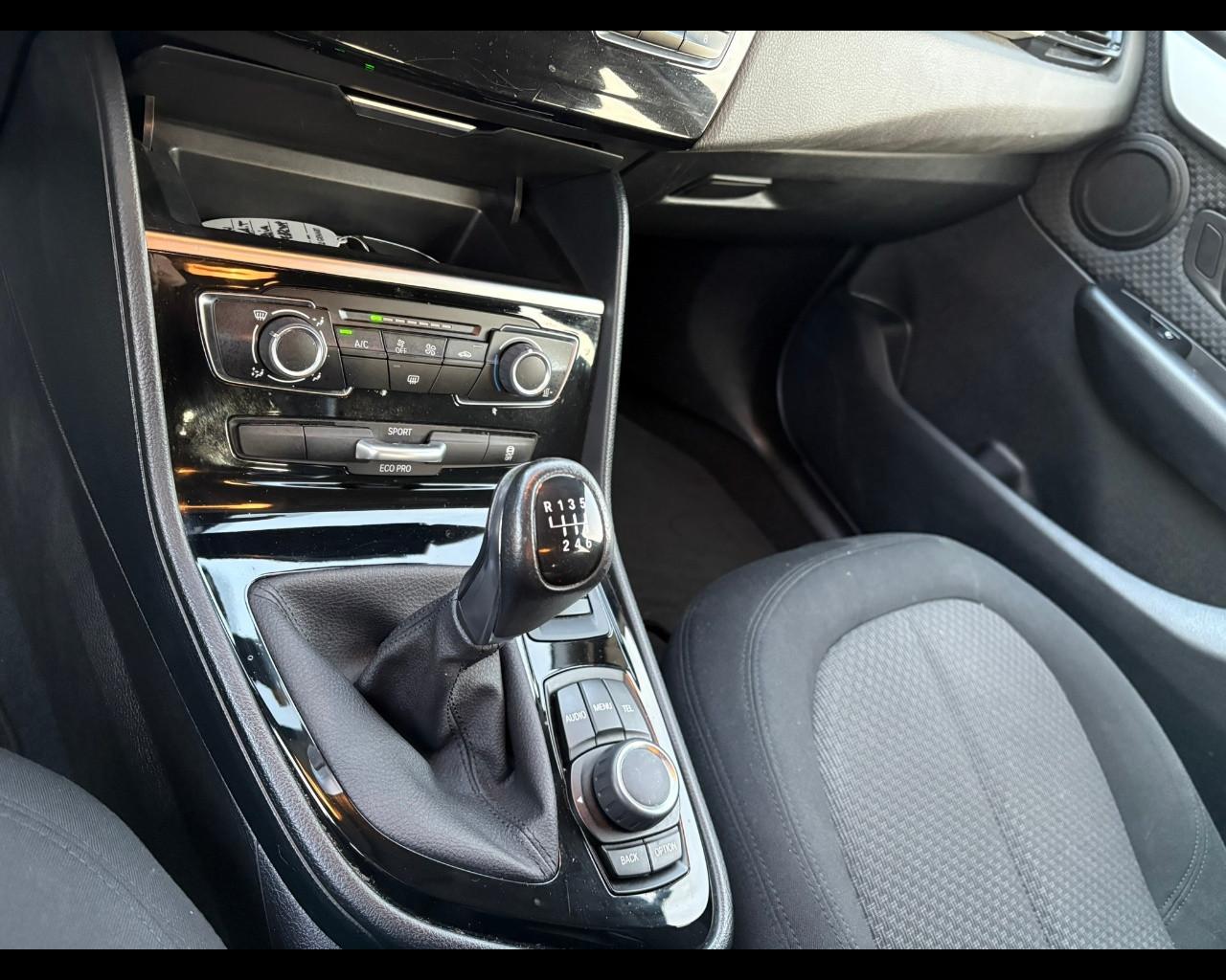 BMW Serie 2 A.T. (F45) - 218i Active Tourer Advantage