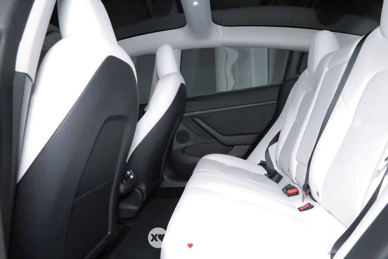 Tesla Model 3 Long Range Dual Motor AWD + tetto panoramico