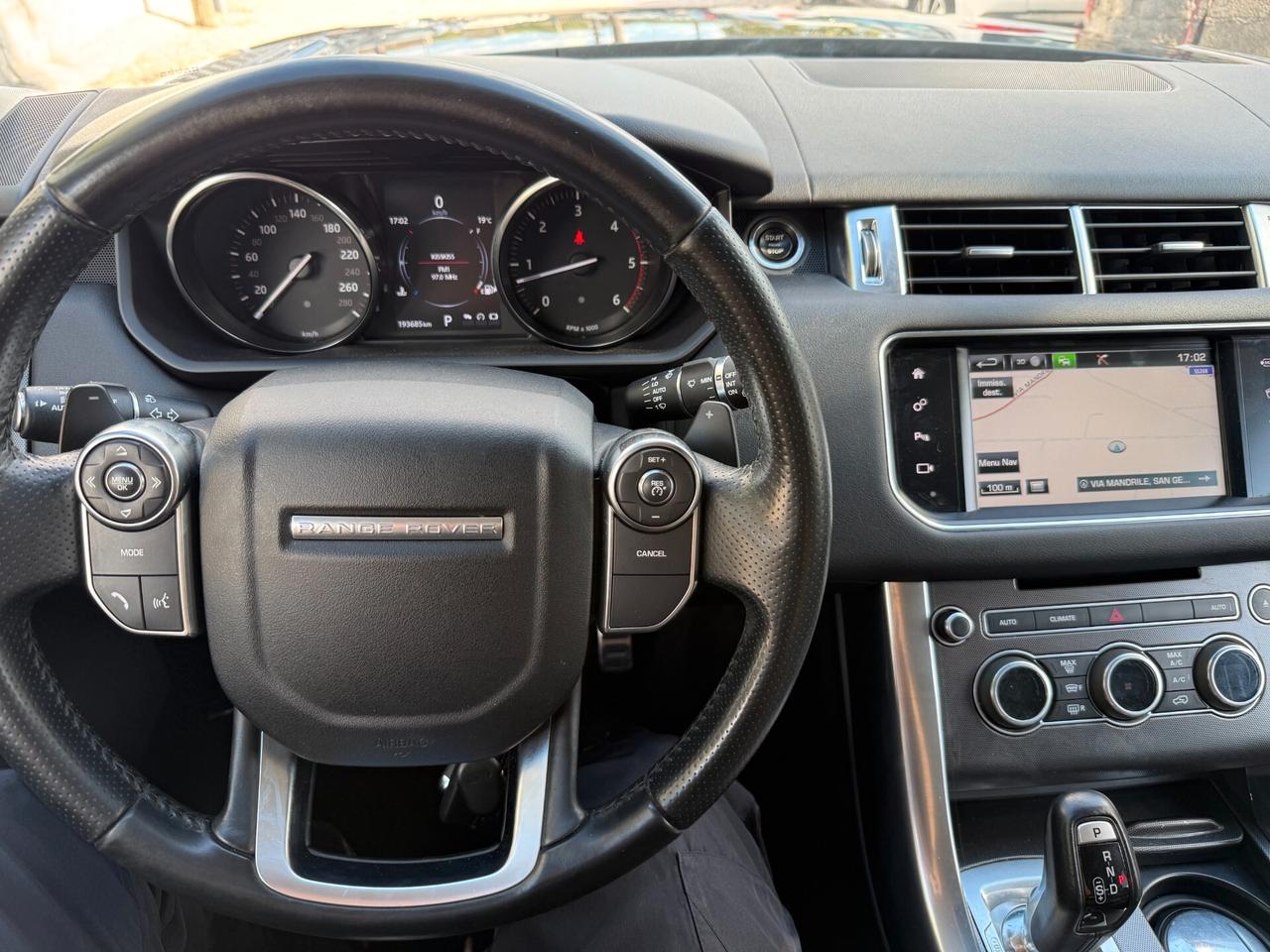 Range Rover Sport 3.0 TDV6 HSE - 2016 - FULL