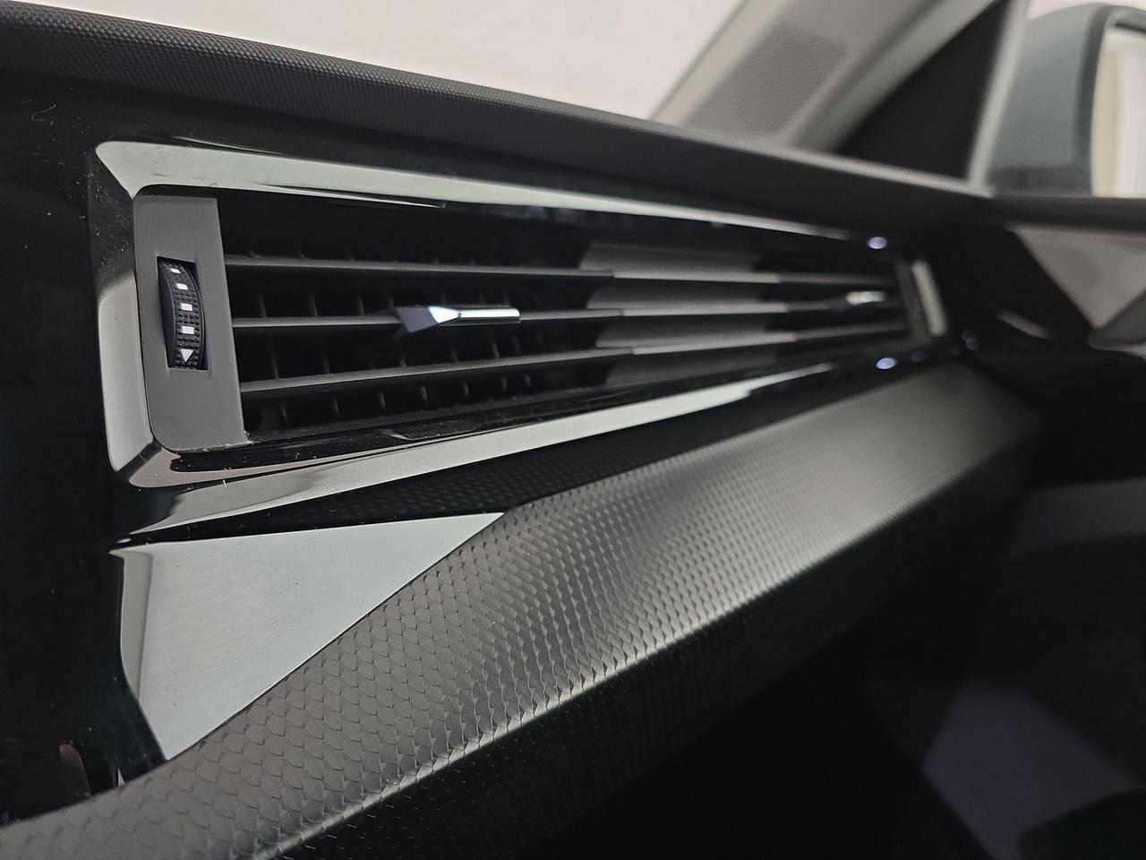 Audi A1 sportback 30 1.0 tfsi admired 110cv s-tronic