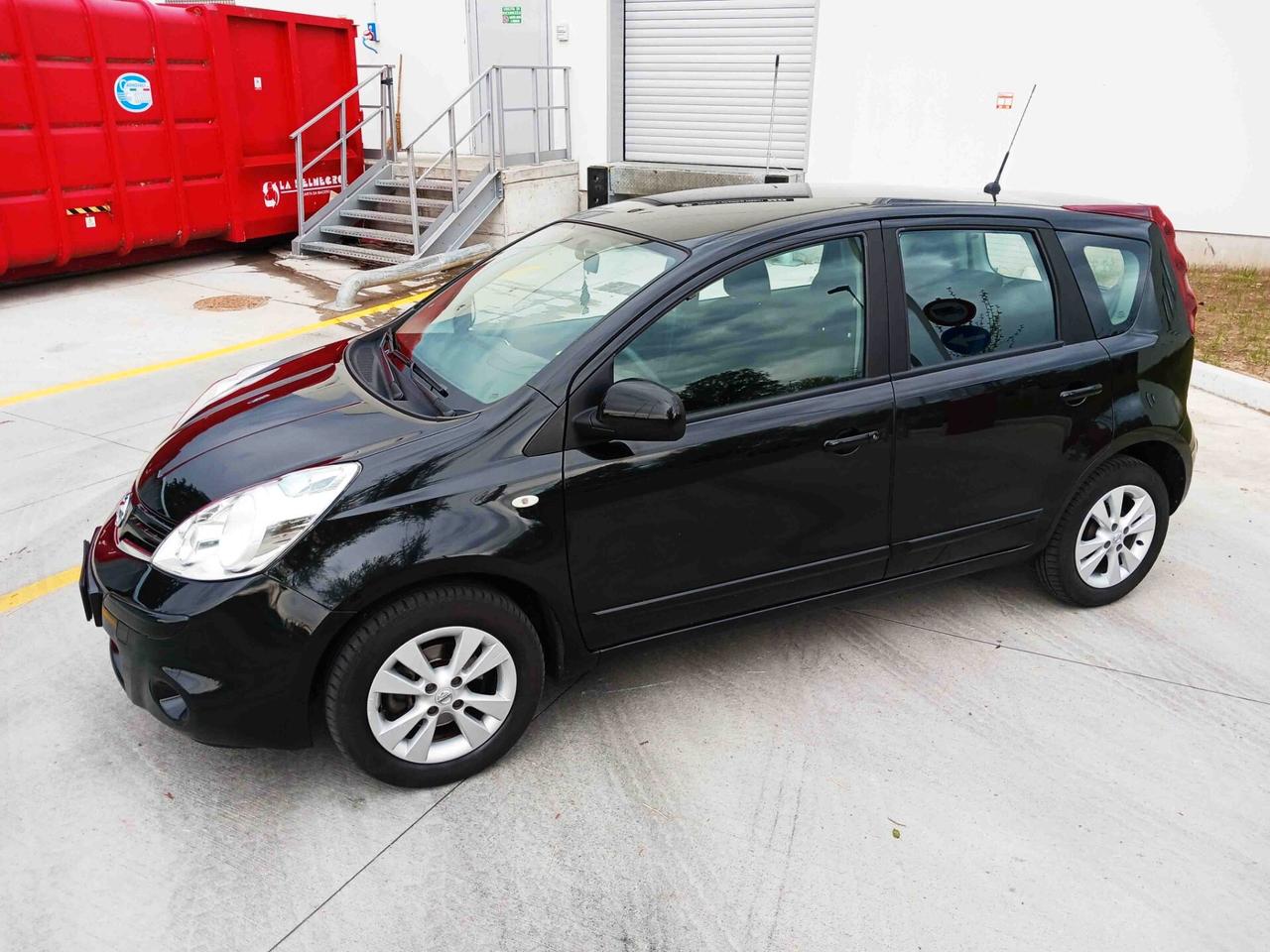 Nissan Note 1.4 benz. - POCHI KM - PERFETTA