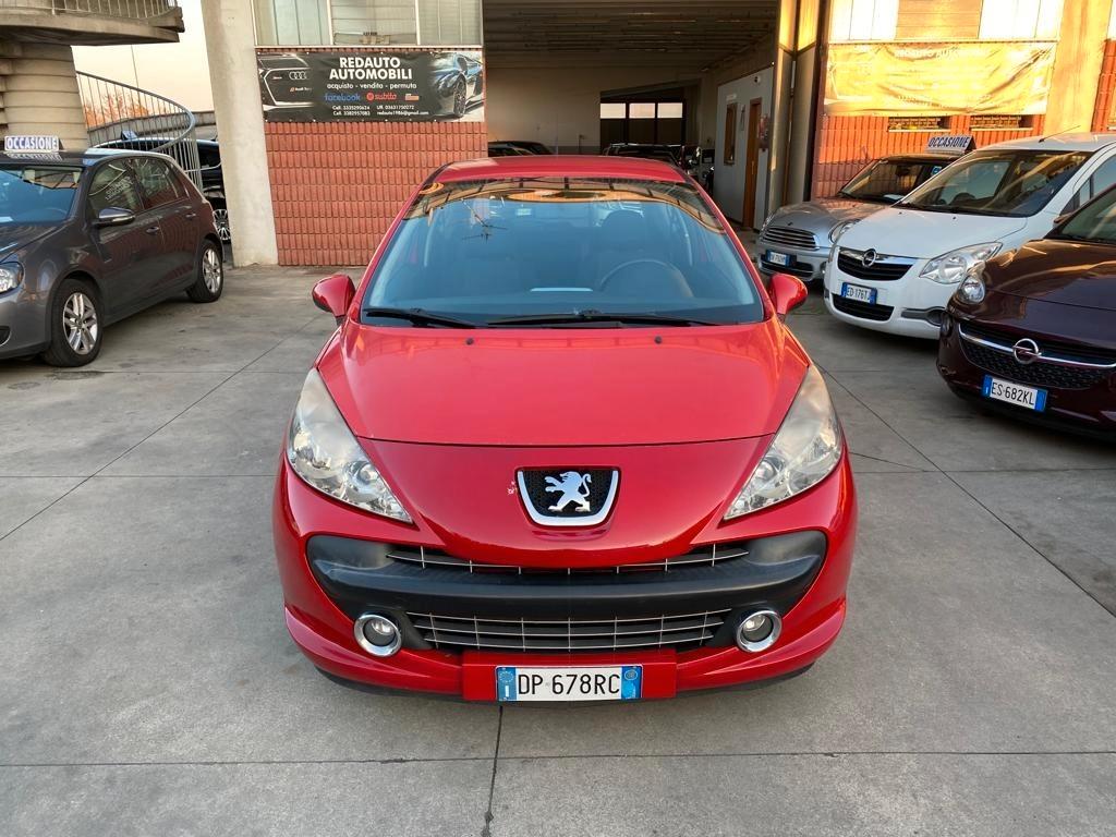 Peugeot 207 1.4 8V 75CV 3p. X Line