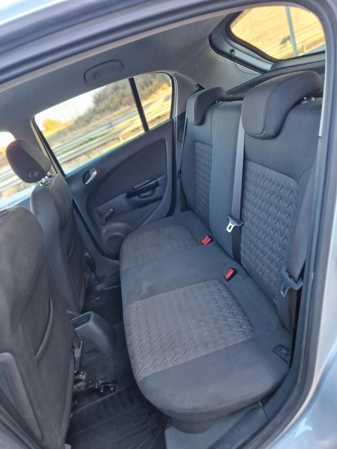 Opel Corsa 1.2 85CV 5 porte GPL-TECH Edition