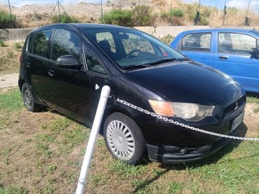 Mitsubishi Colt 1.1 12V 5p. Invite
