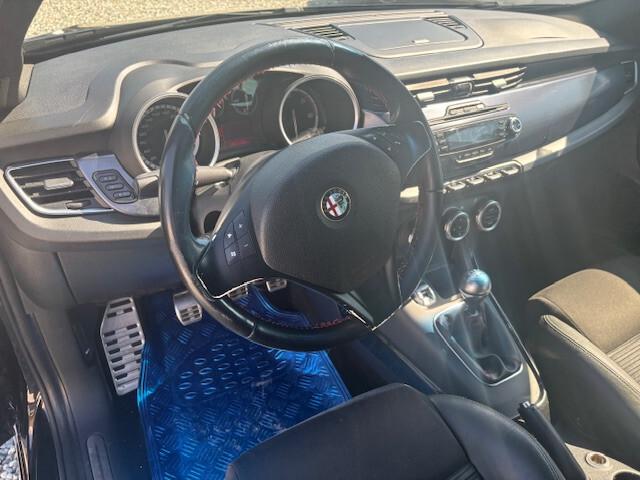 Alfa Romeo Giulietta 2.0 JTDm-2 140 CV Exclusive