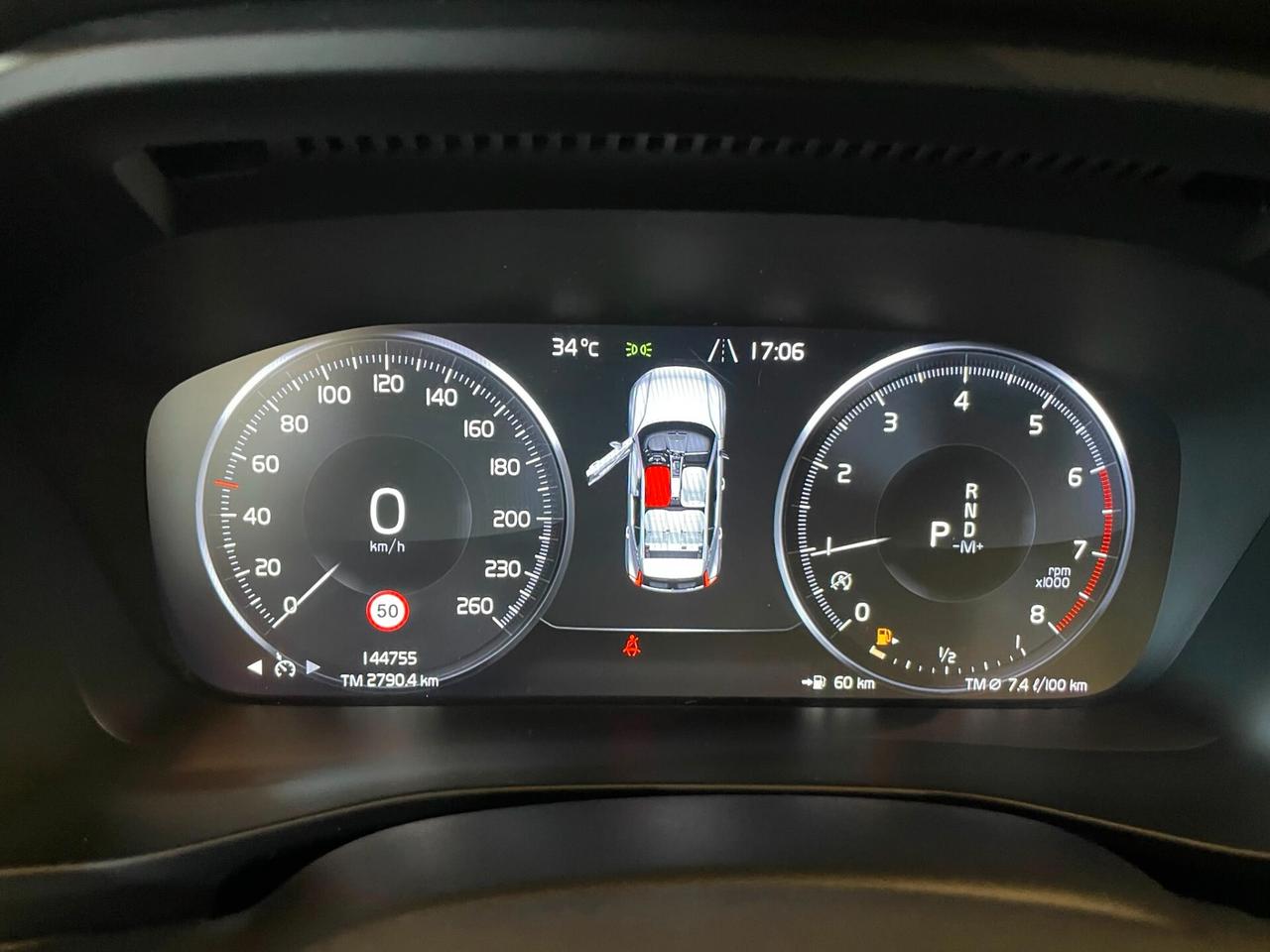 Volvo XC40 T2 Geartronic Momentum Core N1