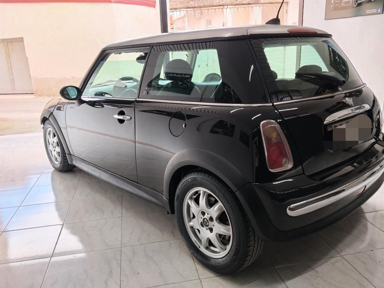 Mini Cooper 1.4 Diesel 90 cv CON GARANZIA