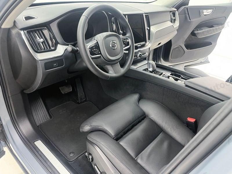 Volvo XC60 XC60 B4 (d) 197CV AWD AUT PLUS DARK