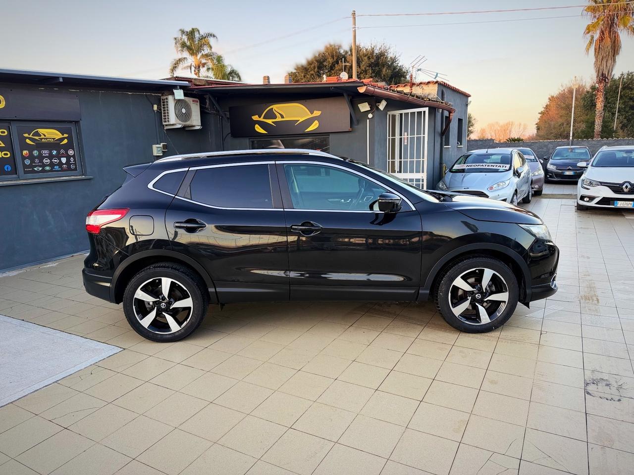 Nissan Qashqai 1.6 dCi 2WD N-Connecta Garanzia 12 Mesi