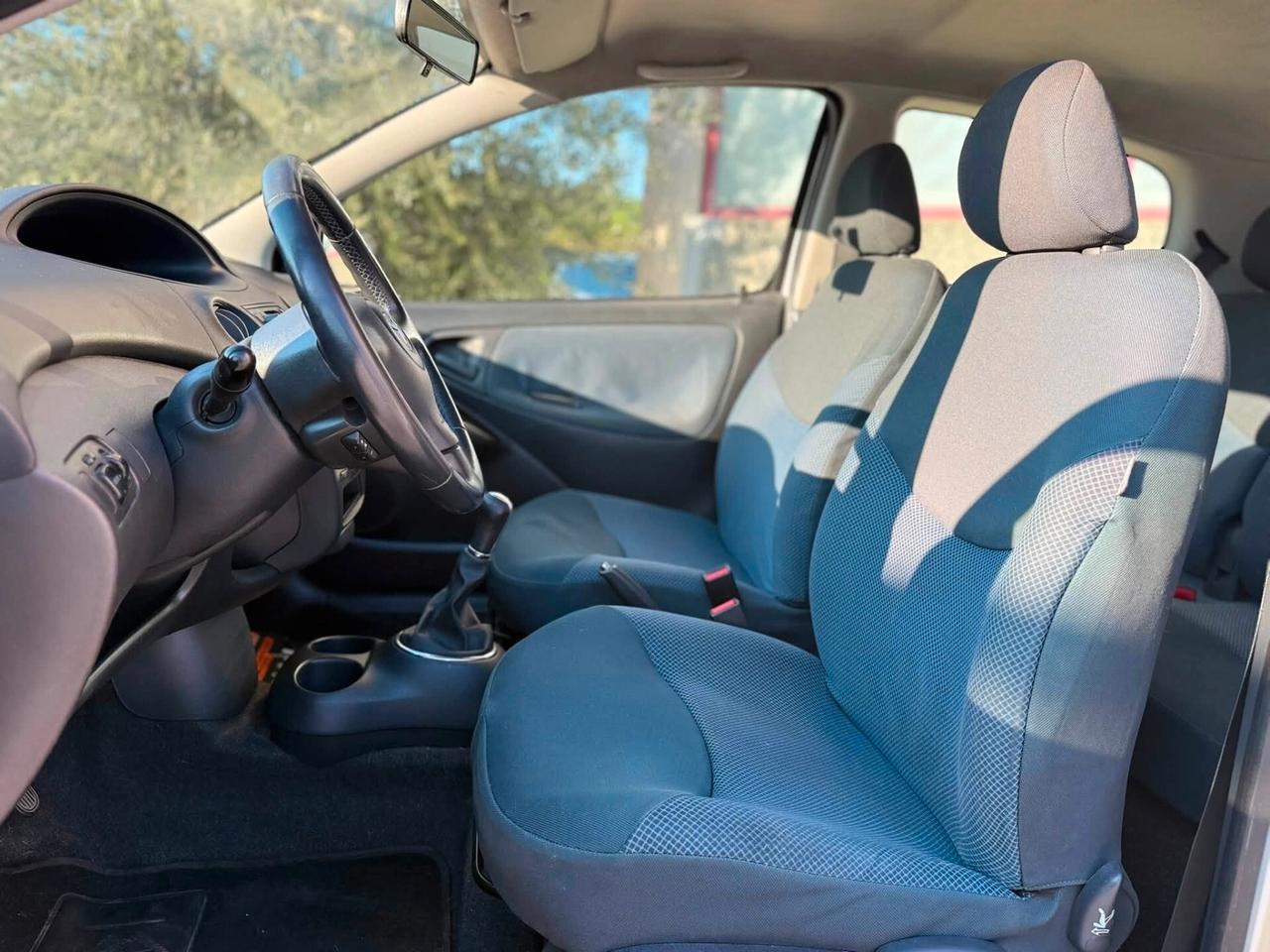 Toyota Yaris 1.0 benzina 69cv 3porte soul