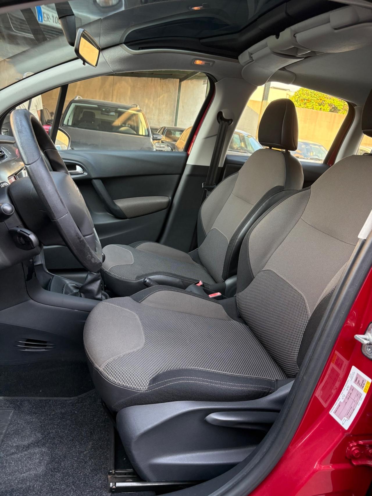 Citroen C3 restyling led 1.0 benz 135000km