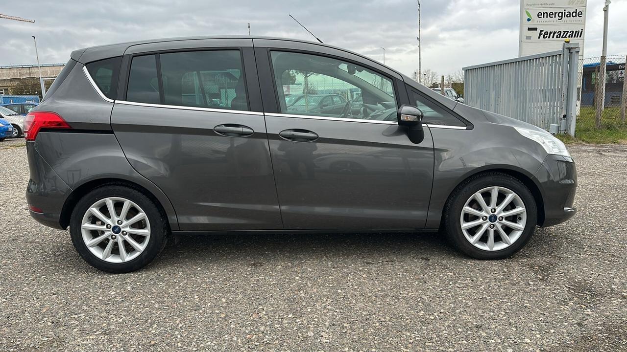 Ford B-Max 1.5 TDCi 75 CV Business Titanium