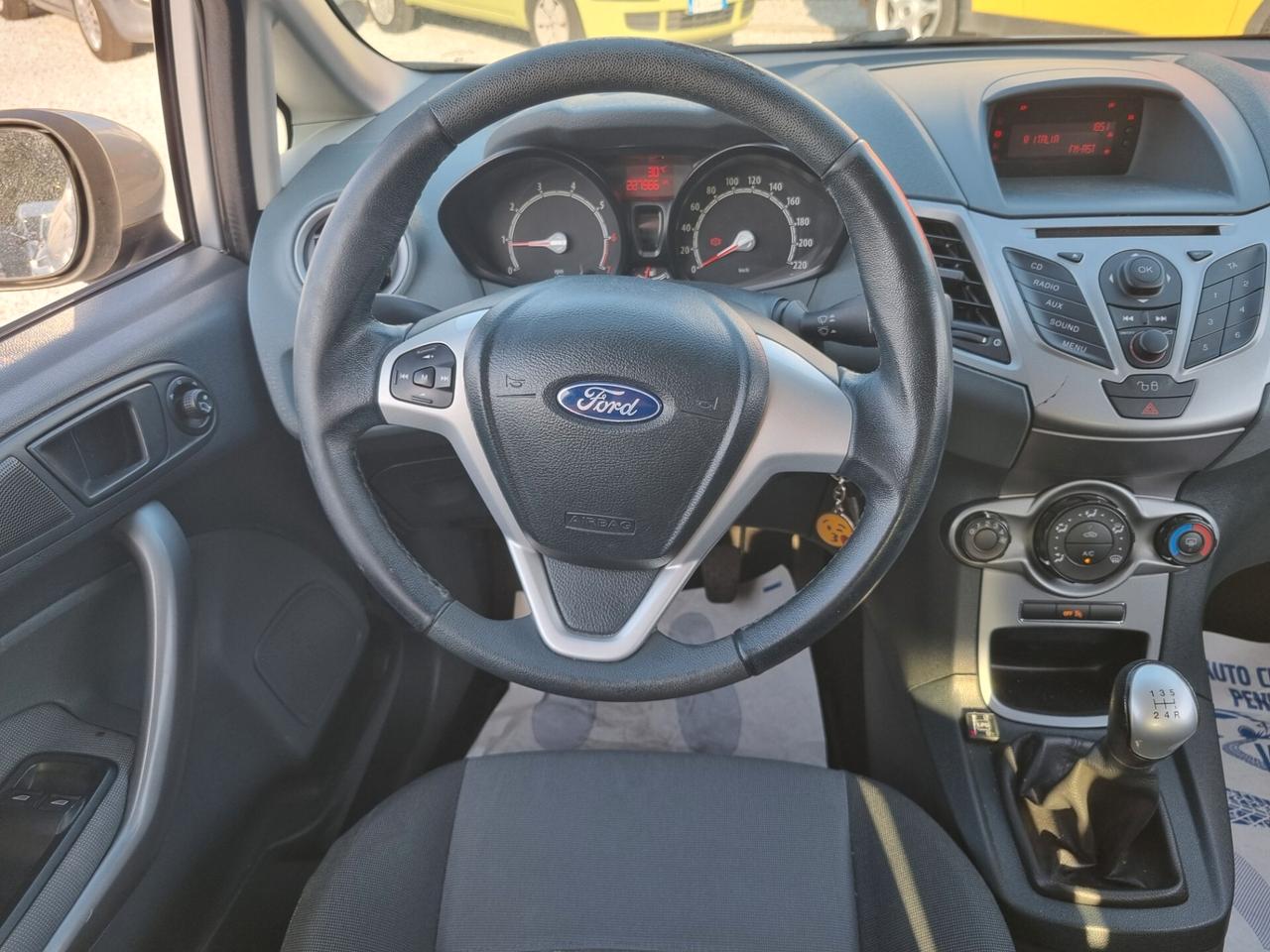 Ford Fiesta 1.4 3 porte Bz.- GPL Titanium