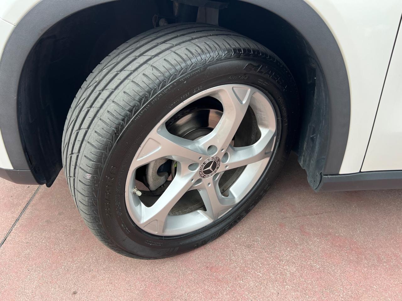 Mercedes-benz GLA 200 d Automatic Premium