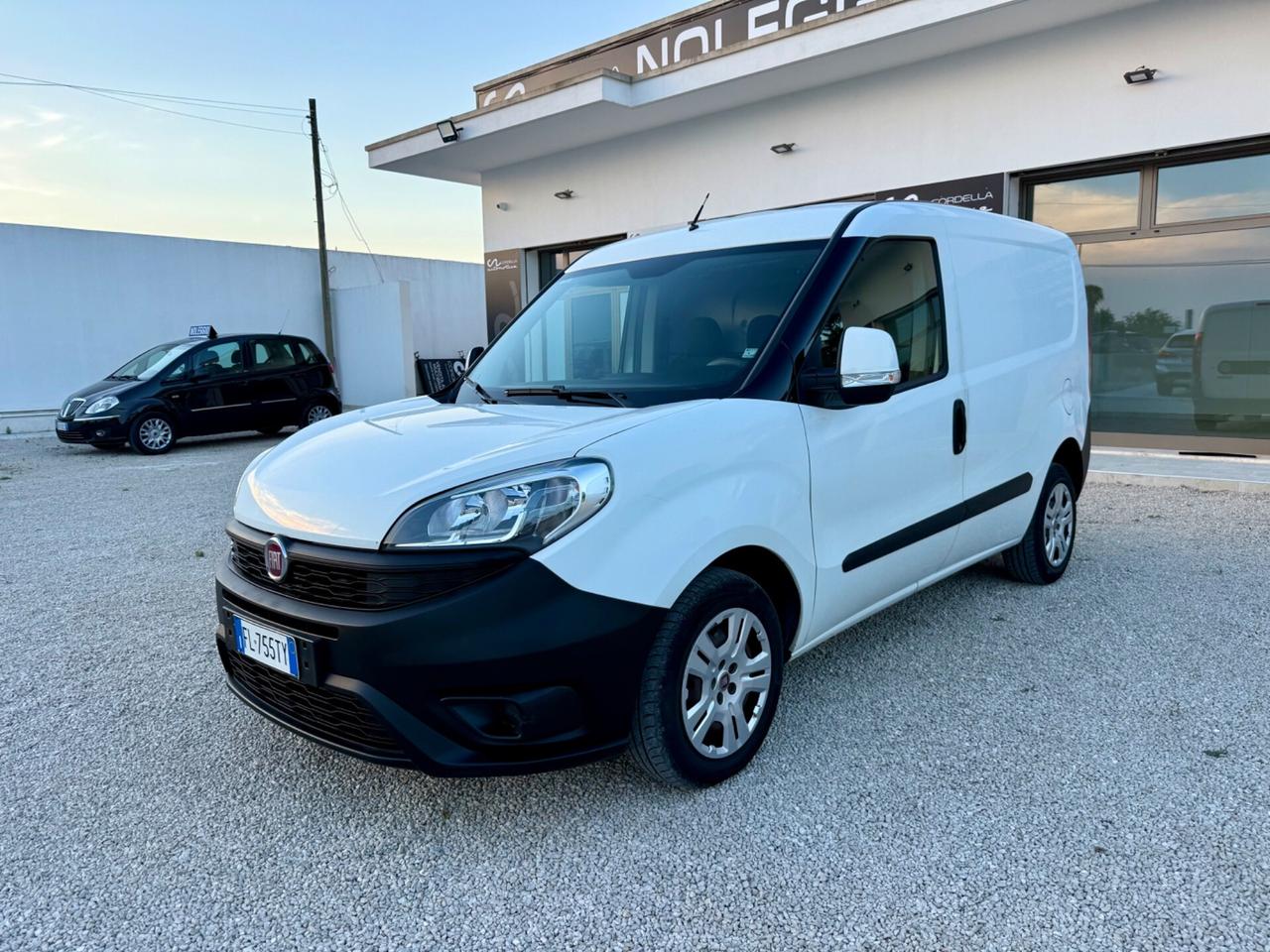 Fiat Doblo 1.3 MJT Cargo Lamierato SX 3 Posti Autocarro