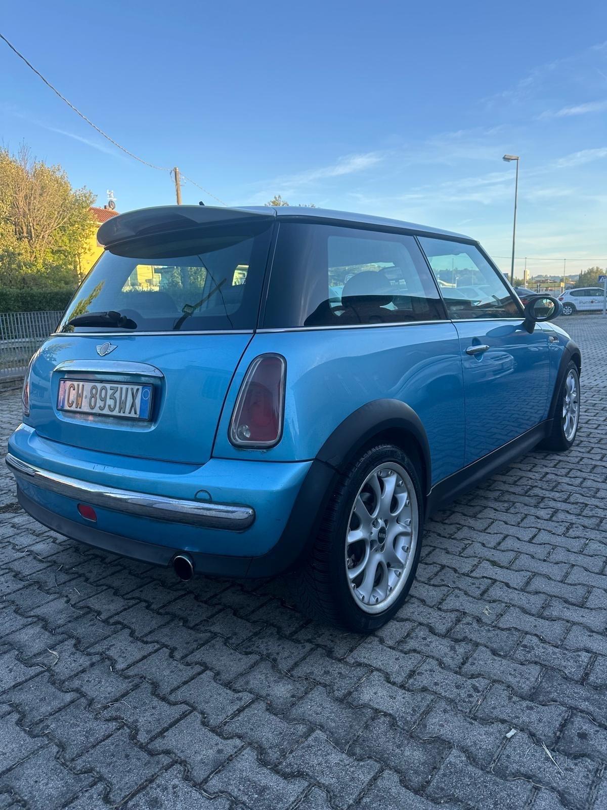 Mini 1.4 tdi One D de luxe