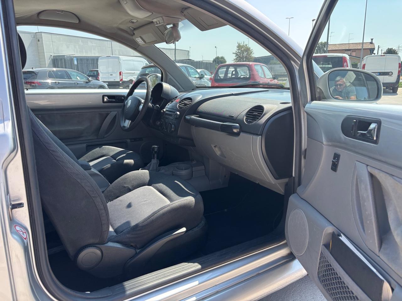 Volkswagen New Beetle 1.9 TDI 101CV