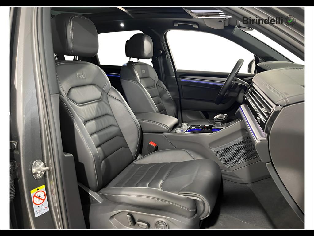 VOLKSWAGEN Touareg 3ª serie - Touareg 3.0 V6 TDI SCR R-Line