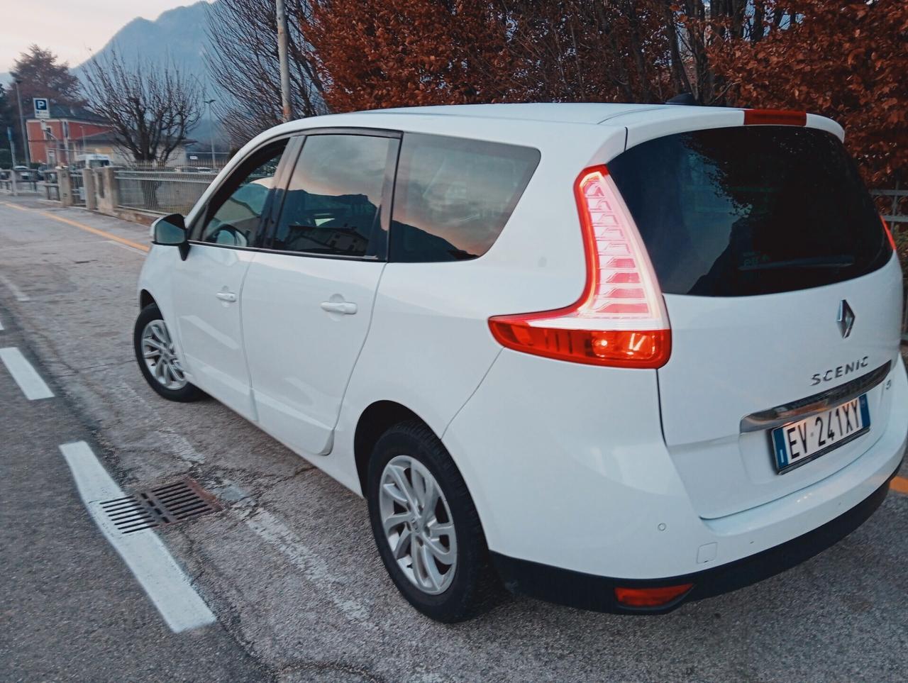 Renault Scenic Scénic 1.5 dCi 110CV EDC Live